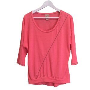 Eyelash Couture Salmon scoop neck shirt Large